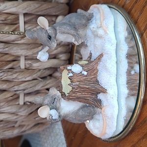 Charming Tails The Snowball Fight 87570